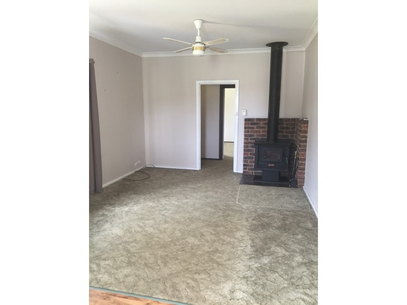 131 Batlow Rd, Tumbarumba NSW 2653
