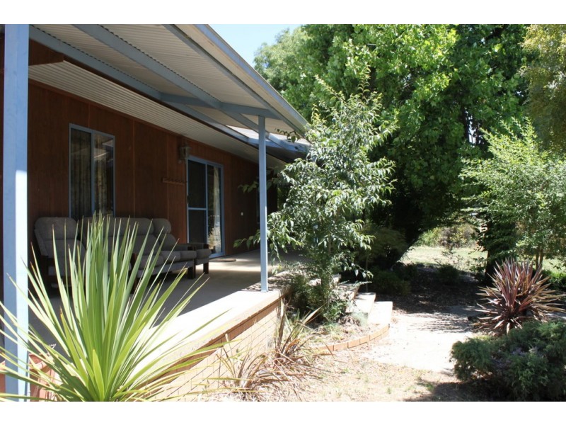 7 Albury St, Tumbarumba NSW 2653