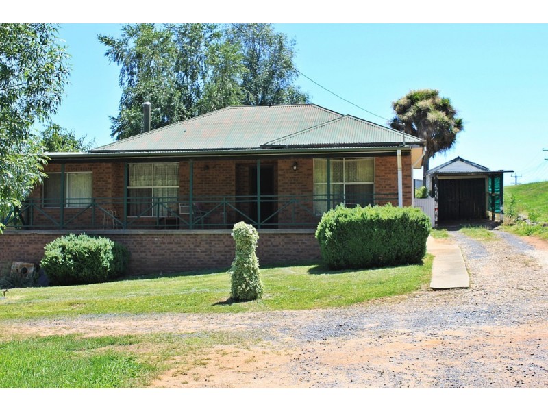 111 Batlow Road, Tumbarumba NSW 2653