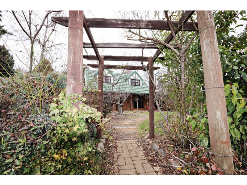 108 Winton St, Tumbarumba NSW 2653