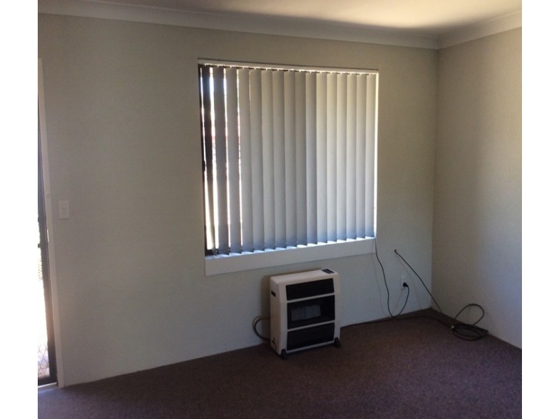 3/12 Gilbert St, Tumbarumba NSW 2653