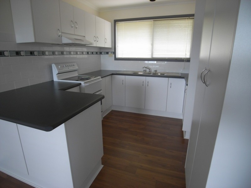 2 Lyne St WEST, Tumbarumba NSW 2653