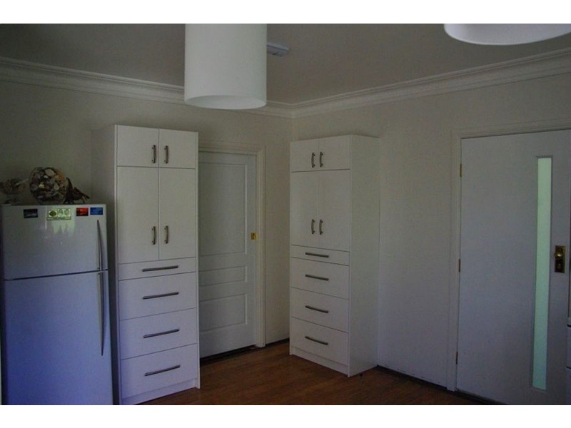 2 Park Street, Tumbarumba NSW 2653