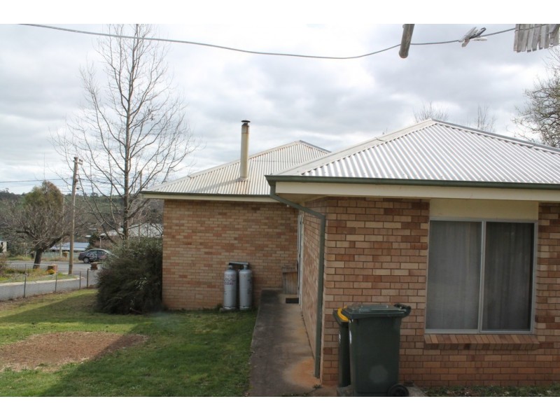 12 Park St, Tumbarumba NSW 2653