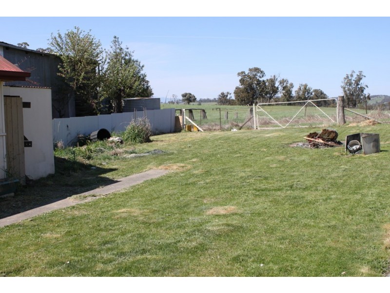 59 Albury Street, Tumbarumba NSW 2653