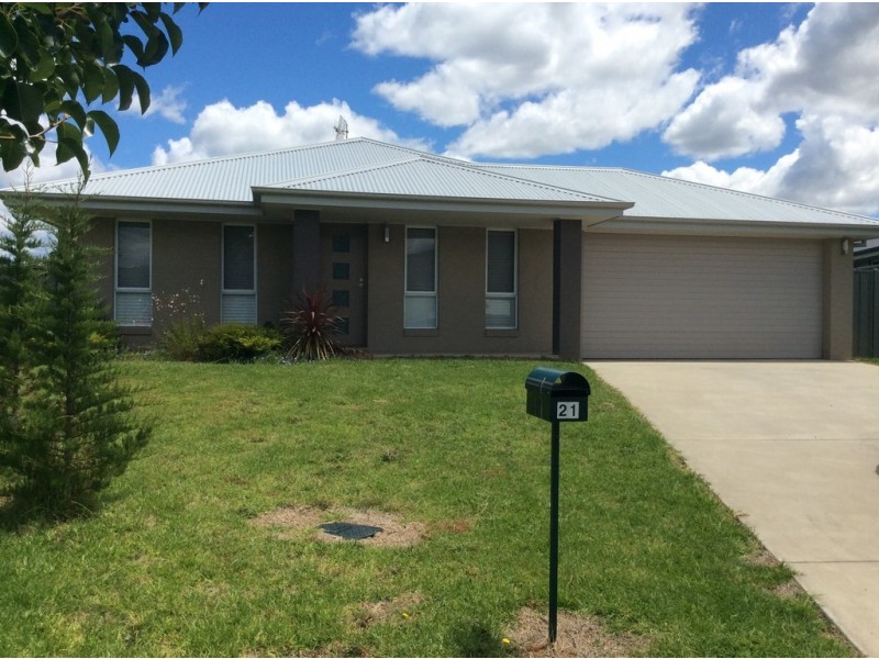 21 Burgun Drive, Tumbarumba NSW 2653