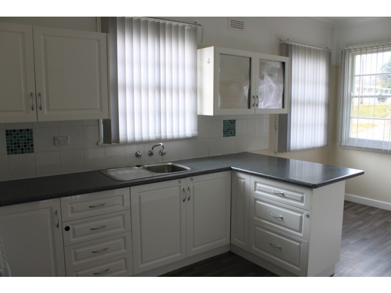 99 Winton Street, Tumbarumba NSW 2653