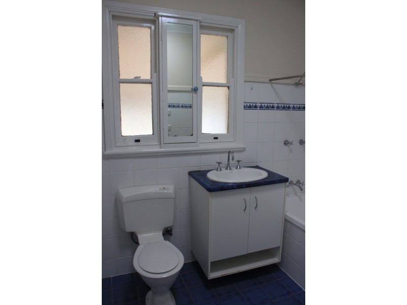 99 Winton Street, Tumbarumba NSW 2653