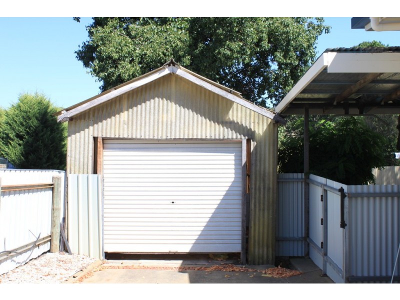 99 Winton Street, Tumbarumba NSW 2653