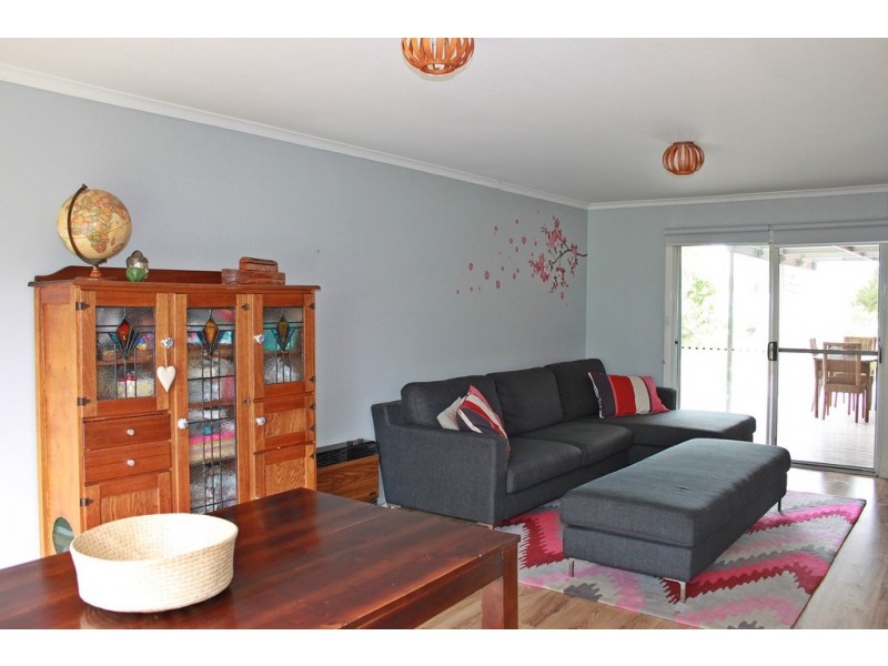 48 Clara Street, Tumbarumba NSW 2653