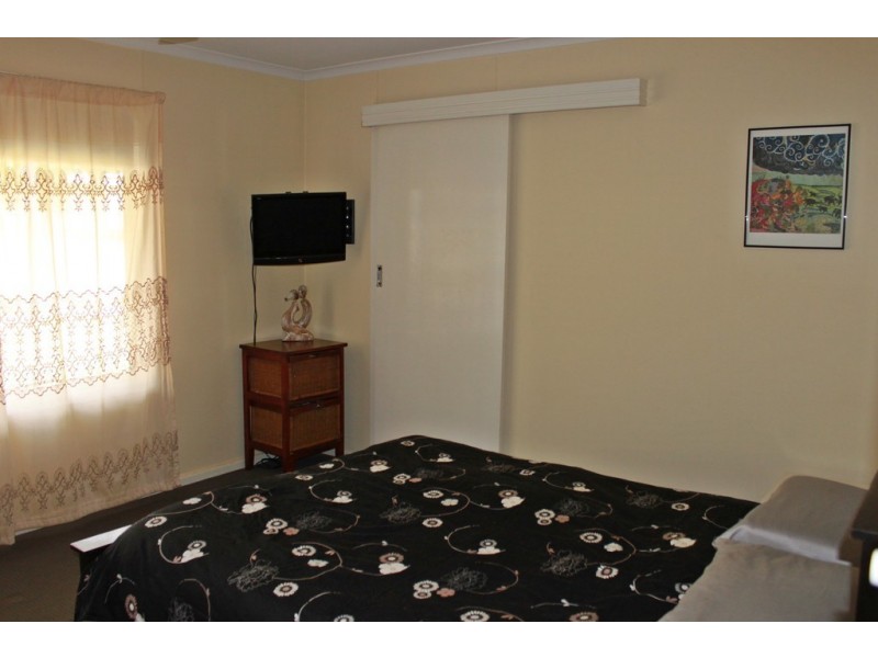 48 Clara Street, Tumbarumba NSW 2653