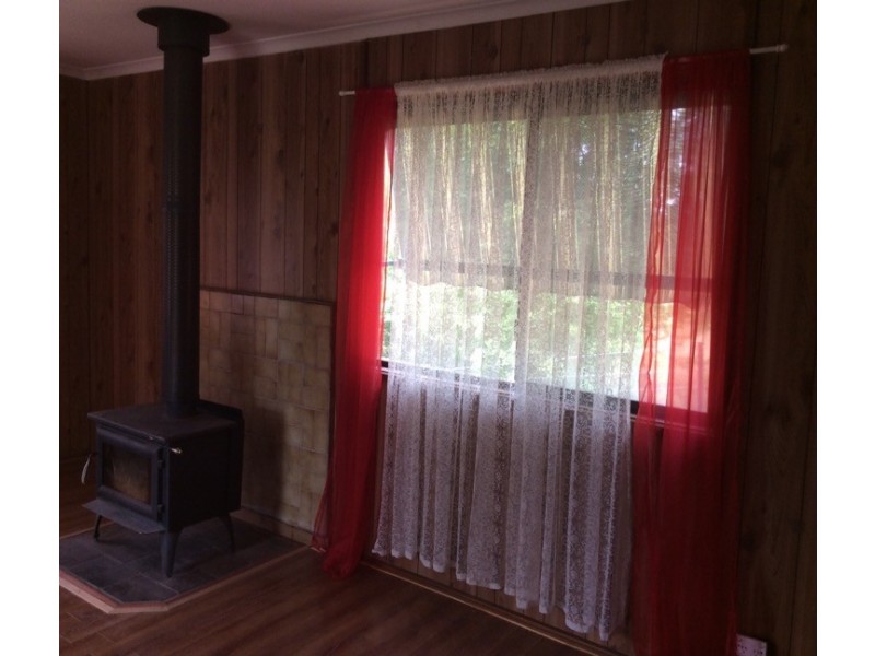 8 Lyne St, Tumbarumba NSW 2653