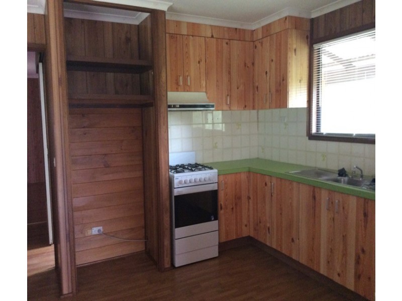 8 Lyne St, Tumbarumba NSW 2653