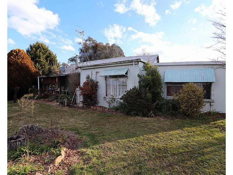 2 Hume Street, Tumbarumba NSW 2653