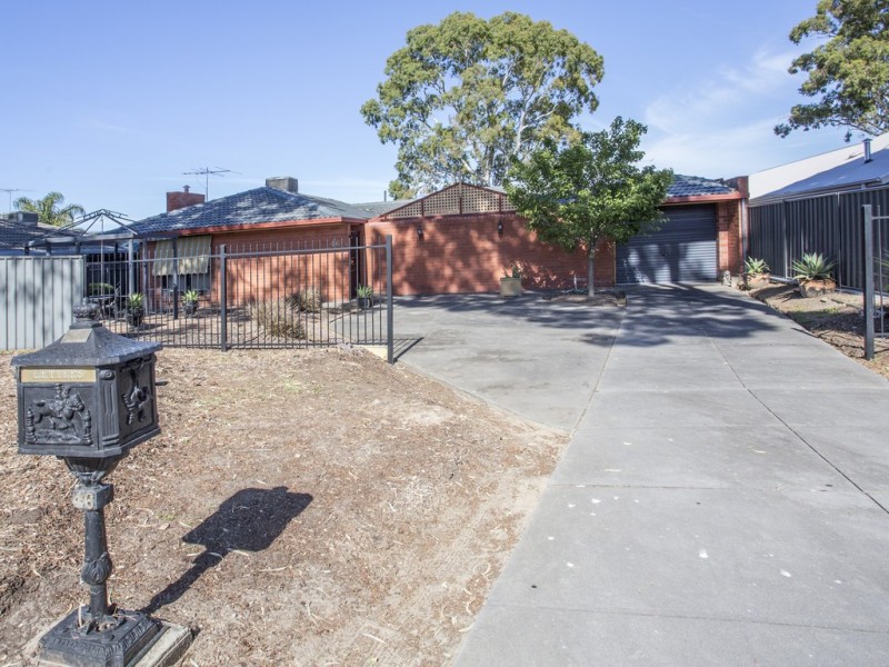 46 Amber Rd, Hope Valley SA 5090