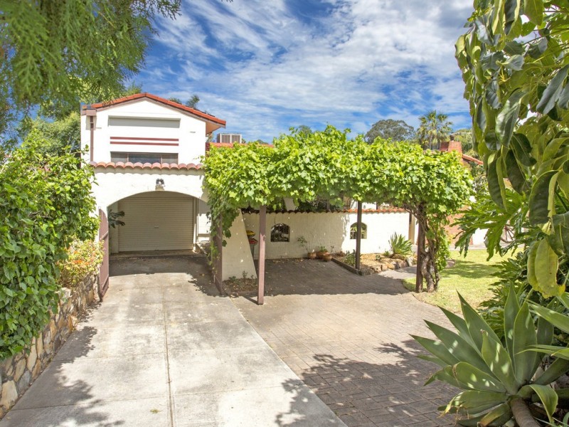 24 Amber Rd, Hope Valley SA 5090