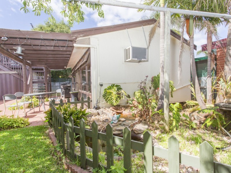 24 Amber Rd, Hope Valley SA 5090