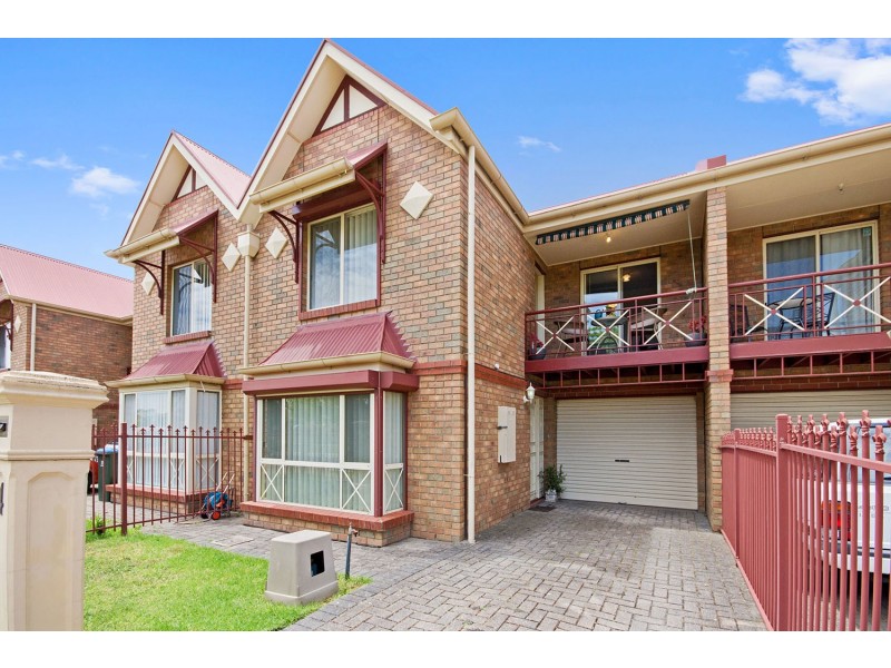4 St. Michaels Circuit, Oakden SA 5086
