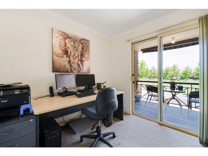 4 St. Michaels Circuit, Oakden SA 5086