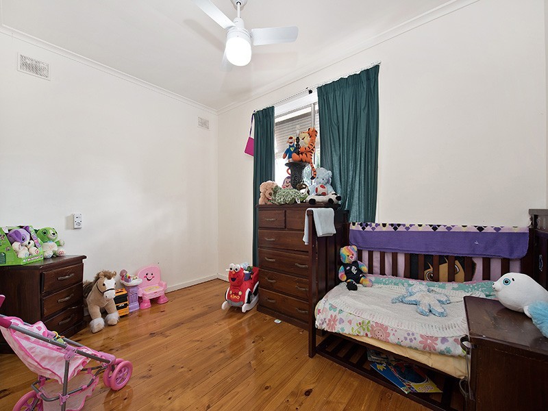 20 wimborne, Elizabeth Downs SA 5113