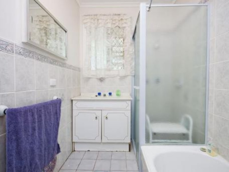 20 wimborne, Elizabeth Downs SA 5113