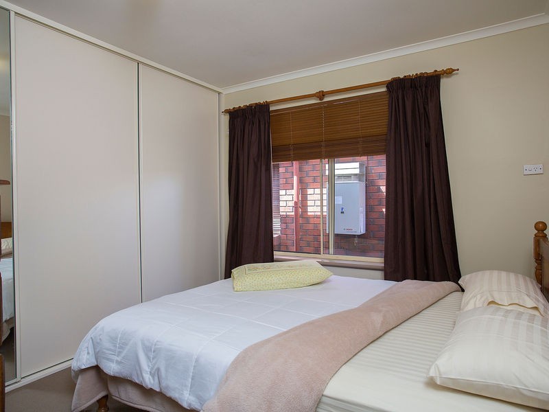#2/1 Goddard Dr, Salisbury Park SA 5109
