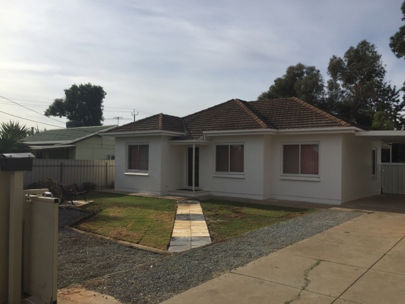 4 Banks st, Salisbury SA 5108