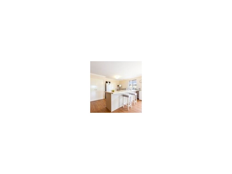 15 Broadford Ave, Butler WA 6036