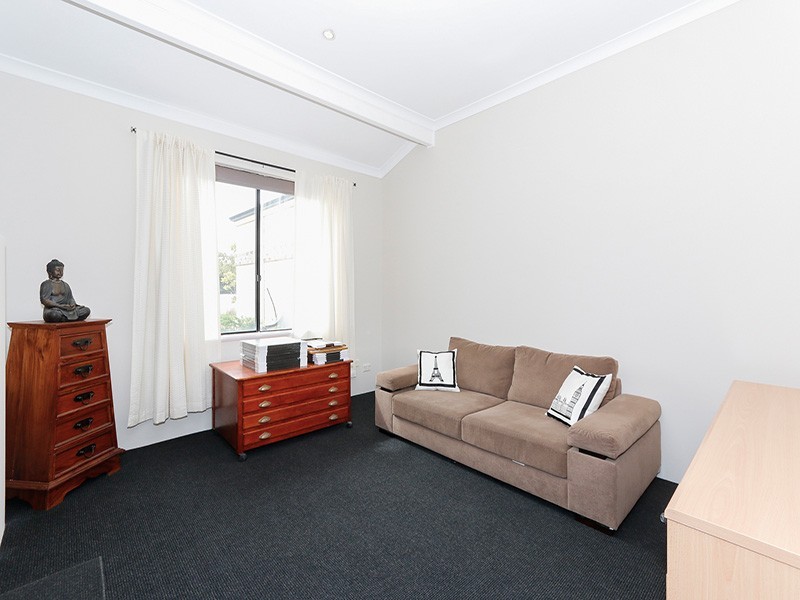 37 Constellation Drive, Ocean Reef WA 6027