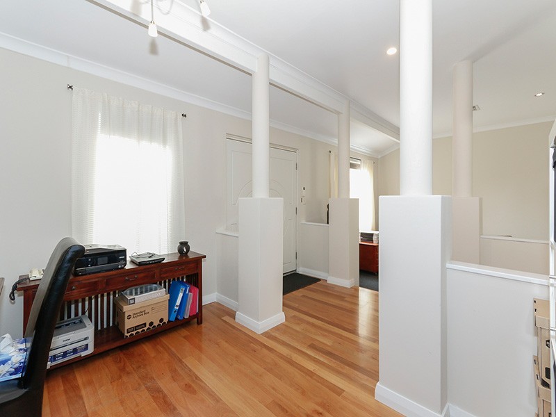 37 Constellation Drive, Ocean Reef WA 6027