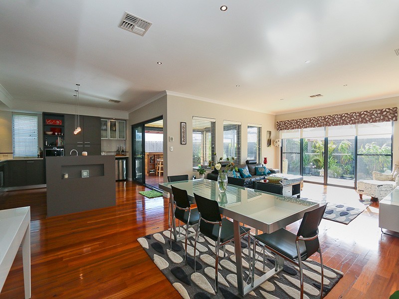 506 Burns Beach Road, Burns Beach WA 6028