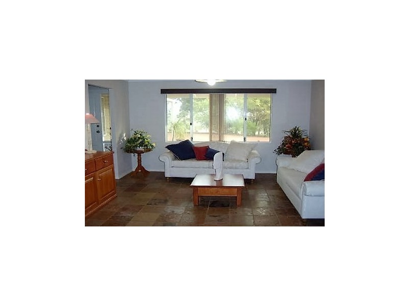 274 Santa Gertrudis Drive, Lower Chittering WA 6084