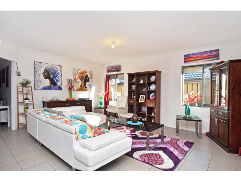 49 Fishbone Turn, Banksia Grove WA 6031