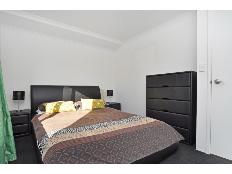 49 Fishbone Turn, Banksia Grove WA 6031