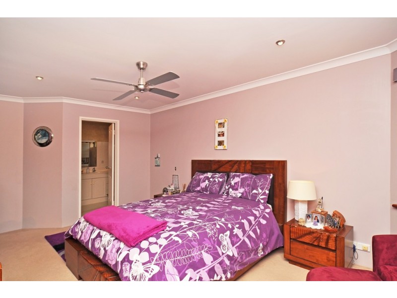 42 Verbena Cr, Dianella WA 6059