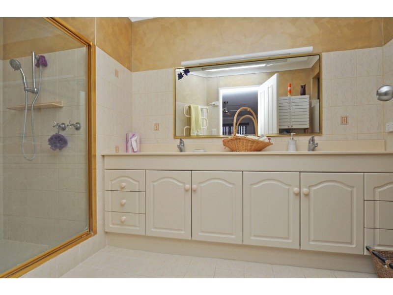 42 Verbena Cr, Dianella WA 6059