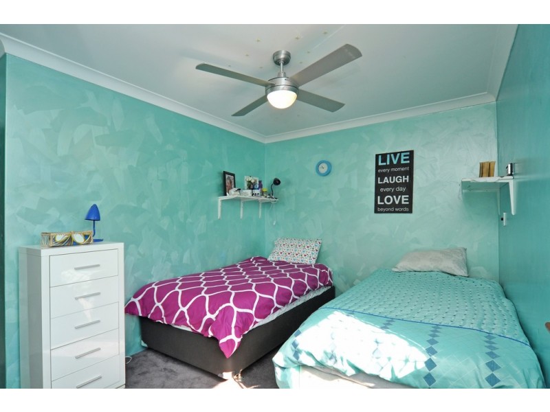 42 Verbena Cr, Dianella WA 6059