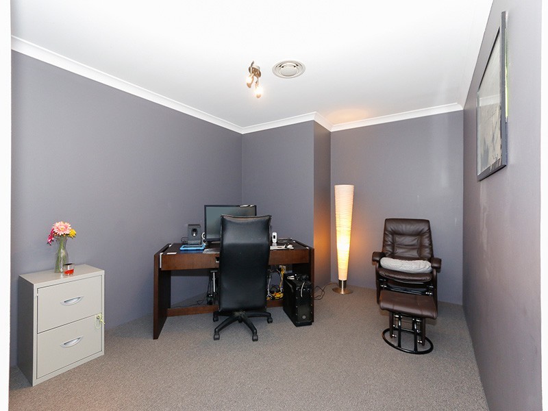 17 Daydream Way, Ridgewood WA 6030