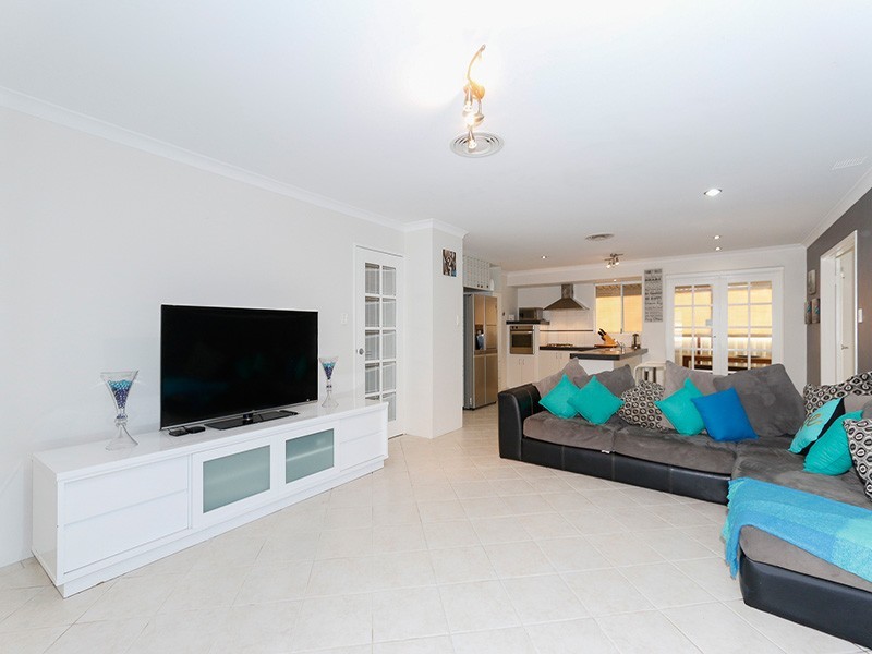 17 Daydream Way, Ridgewood WA 6030