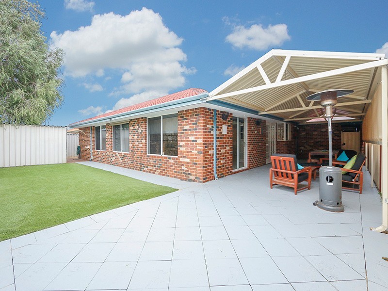 17 Daydream Way, Ridgewood WA 6030