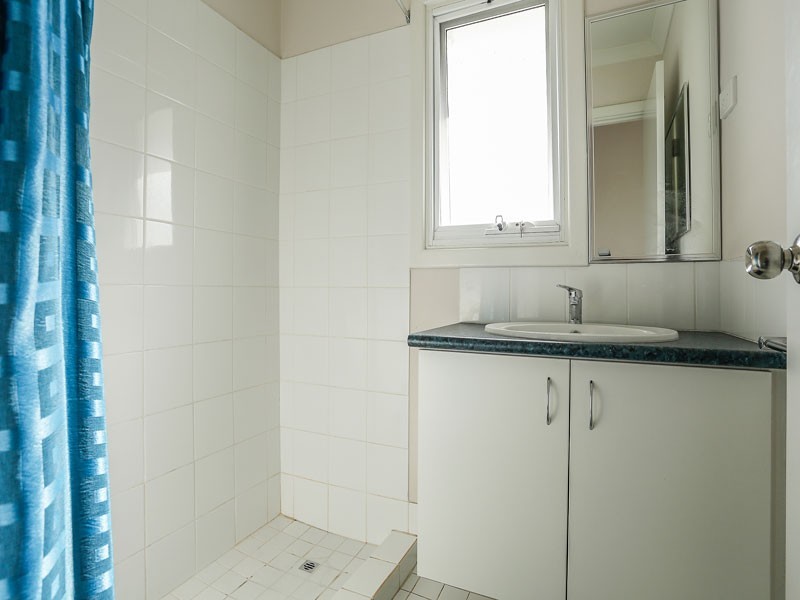 17 Manolas Way, Girrawheen WA 6064