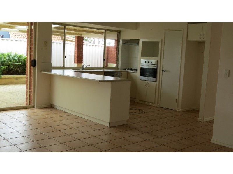 25 Straitsman Way, Currambine WA 6028