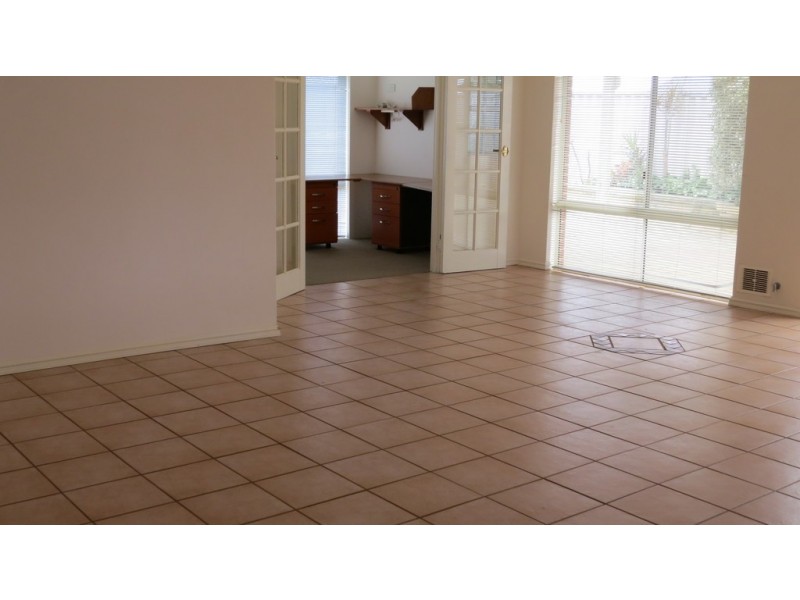 25 Straitsman Way, Currambine WA 6028