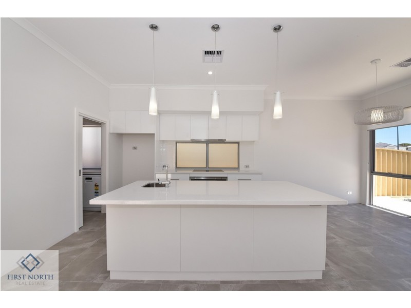 3 Cocoa Pass, Iluka WA 6028