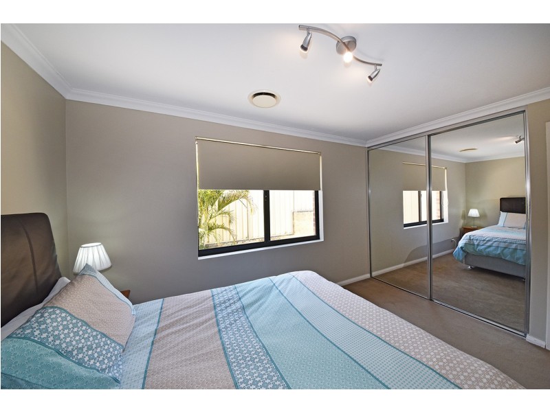 25 Labianca Vista, Carramar WA 6031