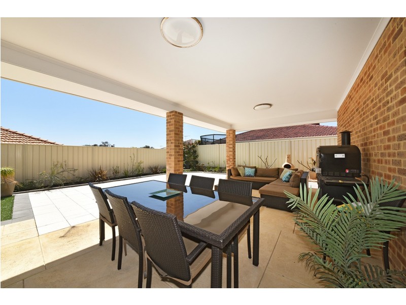 25 Labianca Vista, Carramar WA 6031
