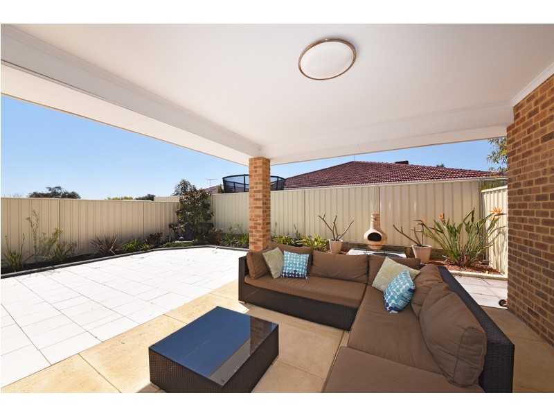 25 Labianca Vista, Carramar WA 6031