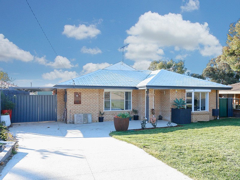 10 Lind Court, Quinns Rocks WA 6030