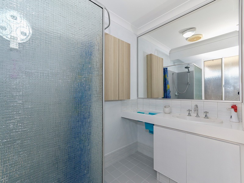 10 Lind Court, Quinns Rocks WA 6030