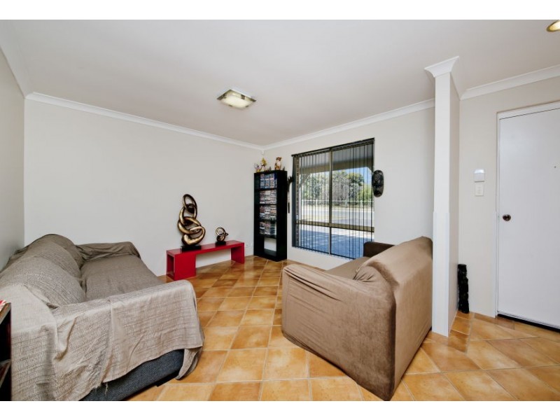 28 PALOMA LOOP, Marangaroo WA 6064